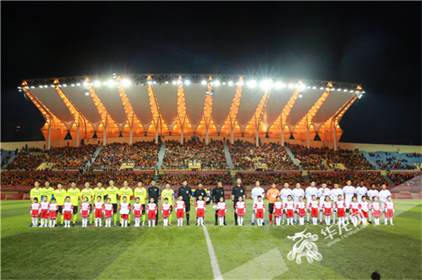  夺冠首场状态出色，篮网观众沸腾！，Doinb重返赛场赢得满堂喝彩