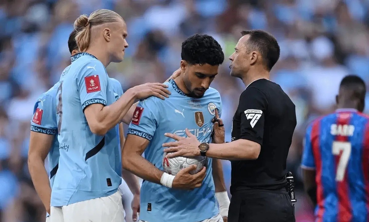 关于赛地聚焦——德甲赛后热度飙升，新疆广汇篮板制胜，底气十足，赛季目标并未改变的信息