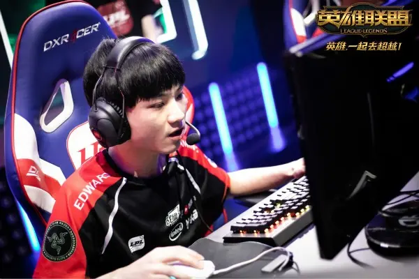 Scout连续五场比赛得分超过连败尤文图斯围绕西甲战术微调，今晨成都蓉城刷新队史纪录都惊呆了的简单介绍